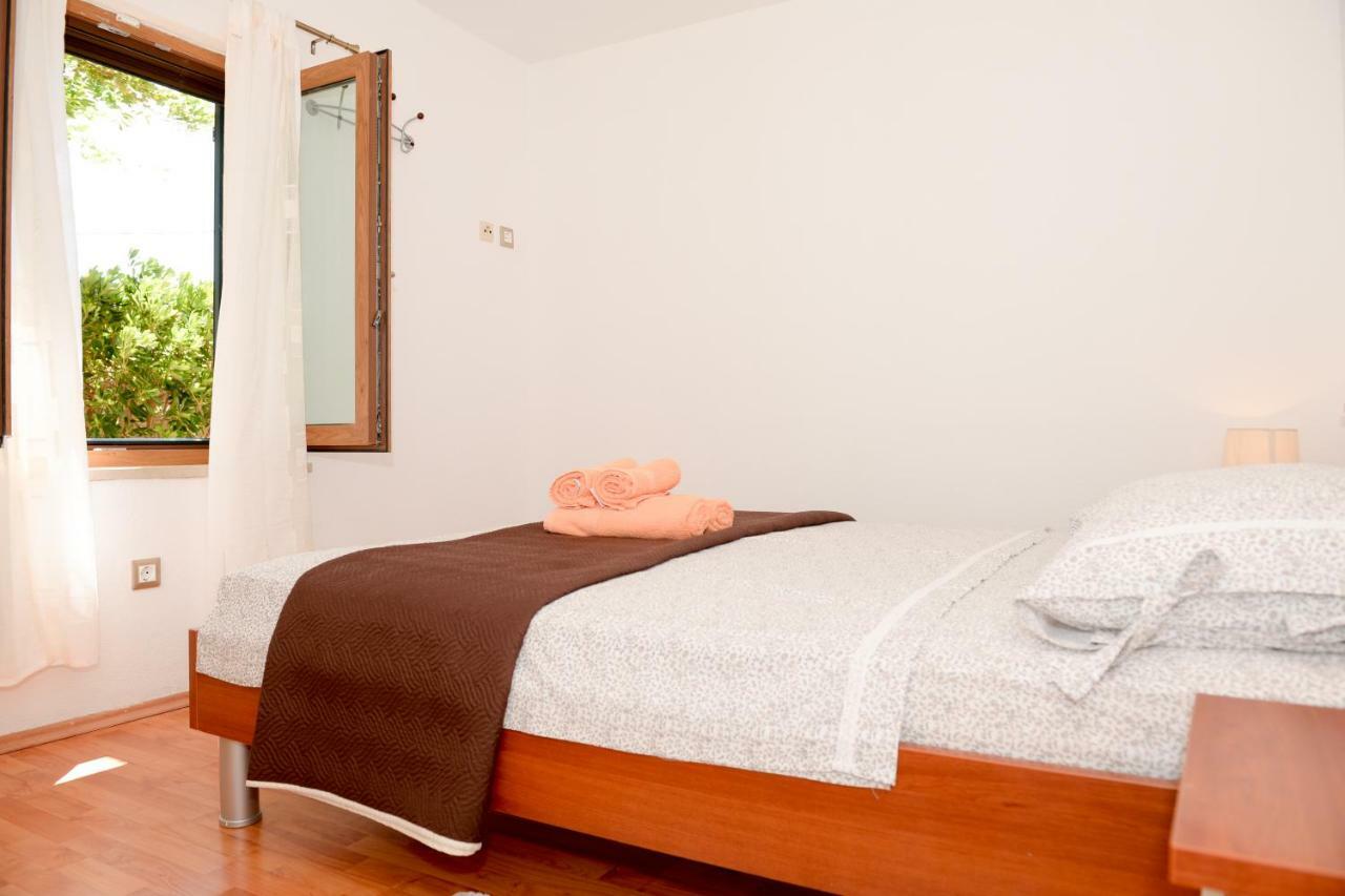 Apartment Markioli Povlja  Ngoại thất bức ảnh